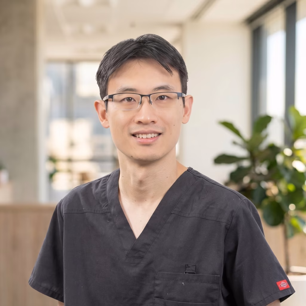 Dr Andrew Lin